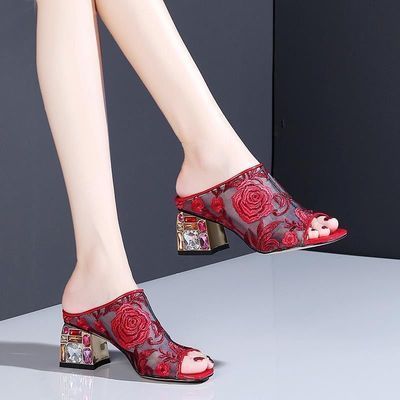 Sandalias de Piel Cómoda con Tacón Medio Dorado - Pantuflas Elegantes Tipo Pez - Image 10