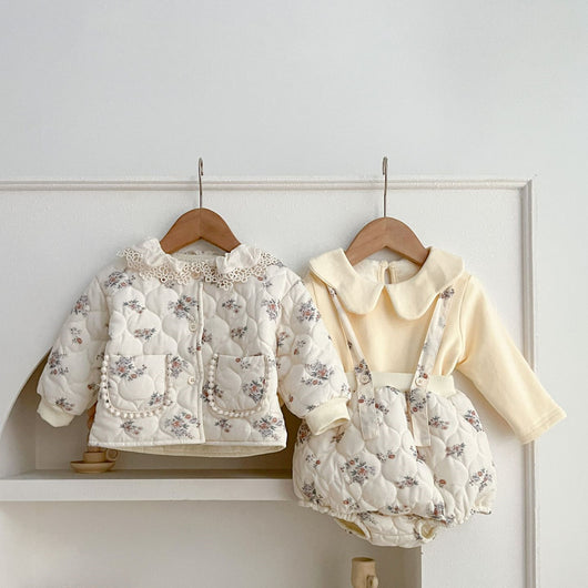 Traje de Bebé Niña Estilo Coreano Invierno con Encaje y Bolsillos - Conjunto Dos Piezas - Image 2