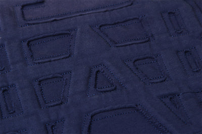 Playera Casual con Parche de Letras Bordadas para Hombre - Image 15