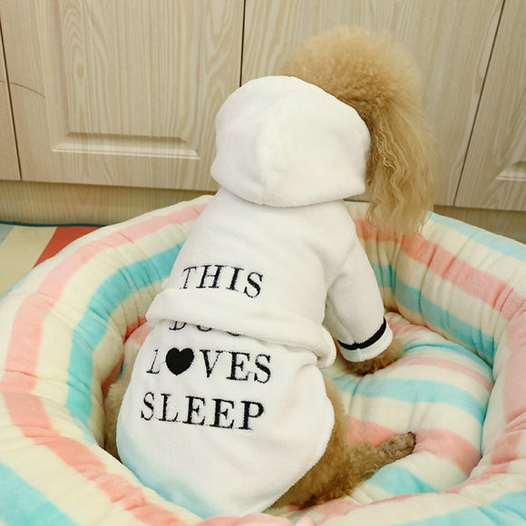 Pijama y Bata para Perros - Ropa Cómoda y Abrigada