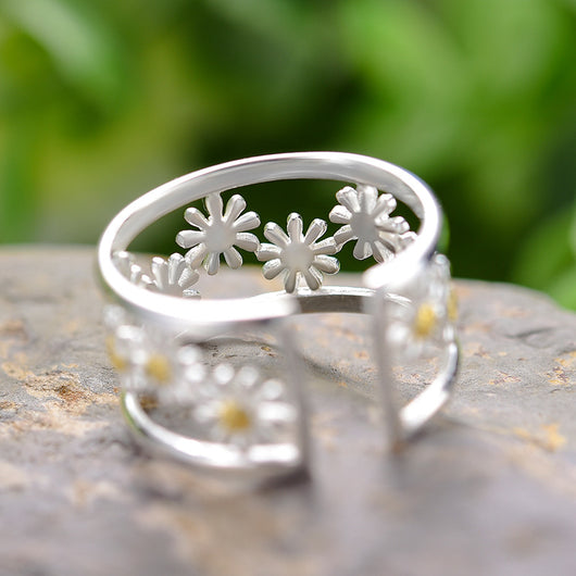 Anillo Ajustable de Plata Esterlina con Margarita Pequeña para Mujer - Image 5