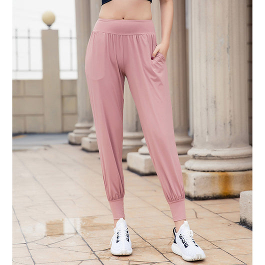Pantalones deportivos holgados con línea lateral - Image 18
