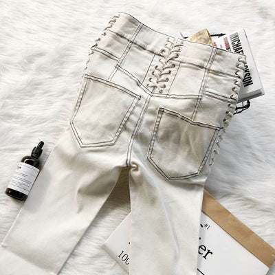 Jeans Blancos con Cordón Ajustable - Comodidad y Estilo - Image 4