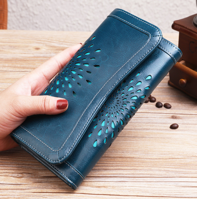 Billetera Larga de Cuero Retro para Mujer con Acabado Encerado - Image 10