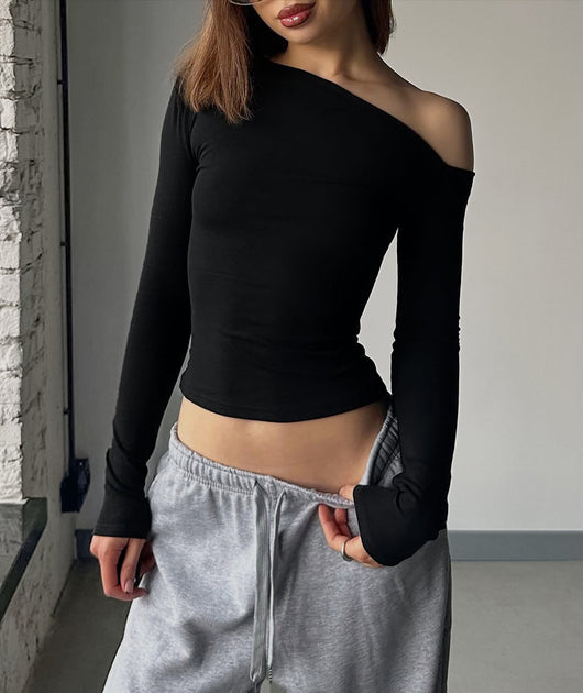Blusa Ajustada de Manga Larga con Hombros Descubiertos - Image 15
