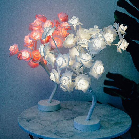 Lámpara LED Flor de Rosa con Árbol Bonsái - Luz Nocturna USB Recargable para Decoración