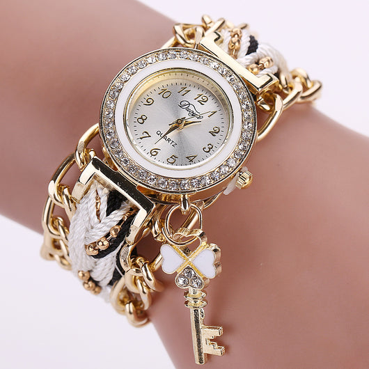 Reloj de Dama Estilo Étnico con Correa Tejida