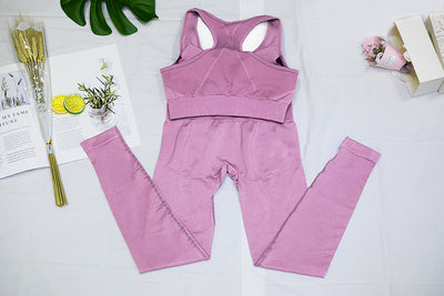 Conjunto de Yoga sin Costuras con Levantamiento de Glúteos - Image 54