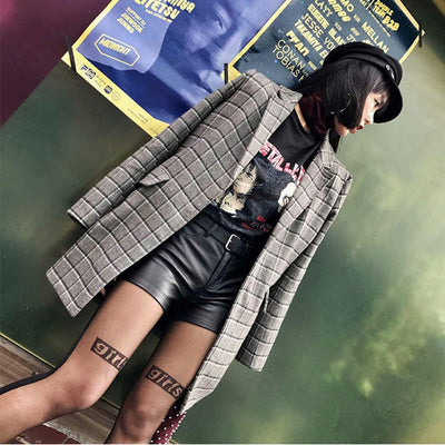 Calcetines Personalizados con Letras Negras - Versátiles e Impresos - Image 5