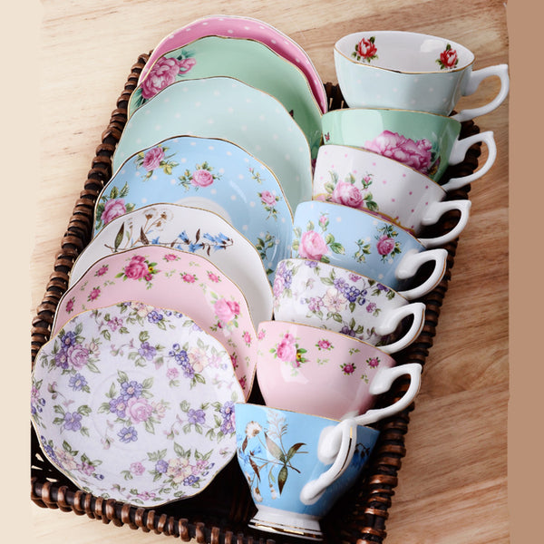 Taza de Café Porcelana Hueso Serie Clásica Europea