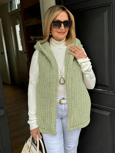 Chaleco Fuzzy sin Mangas con Capucha para Mujer - Comodidad y Estilo - Image 8