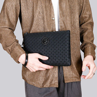 Clutch Personalizado de Textura Tejida con Diseño Minimalista y Gran Capacidad - Image 4