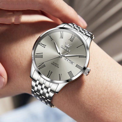 Reloj de Pulsera Ejecutivo en Acero con Escala Romana