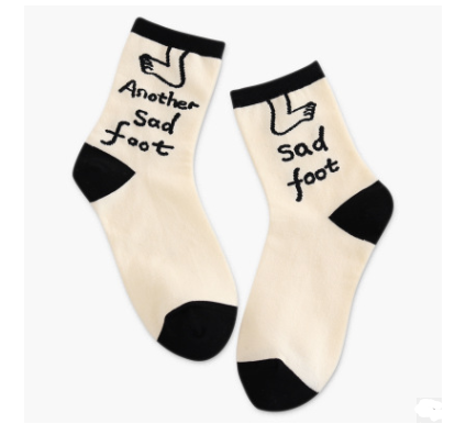 Calcetines Divertidos para Mujer con Diseños de Caricaturas - Cómodos para Casa y Verano - Image 9