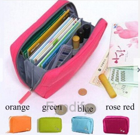 Bolsa Multifuncional Canvas 3 en 1 - Pasaporte, Cosméticos y Dispositivos - Image 5