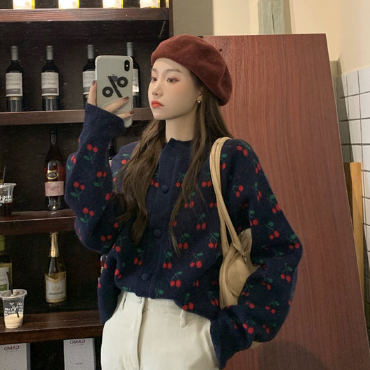 Chaqueta Jacquard con Cerezas para Mujer - Diseño Elegante y Versátil - Image 4