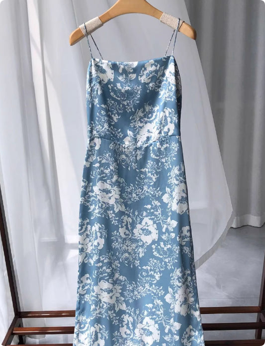 Vestido de Vacaciones en Satén Floral Lavado a la Seda - Image 2