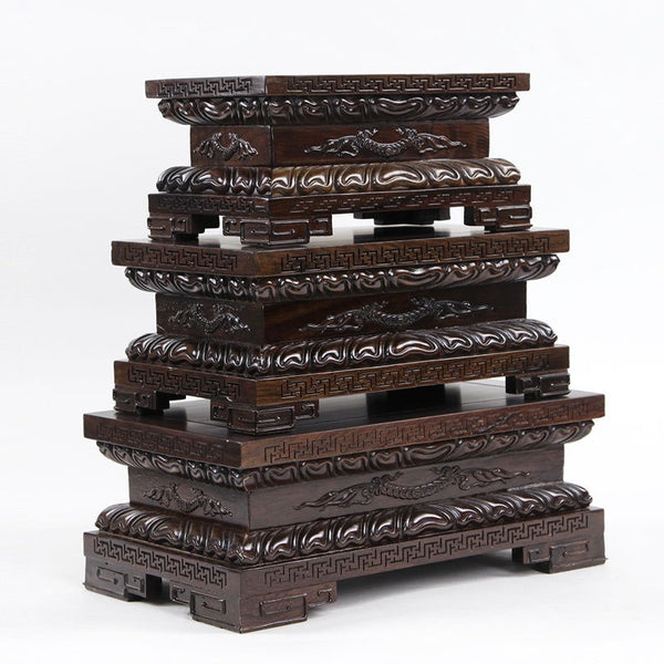 Ornamento Buda Guanyin en Madera de Sándalo Rojo - Talla Artesanal