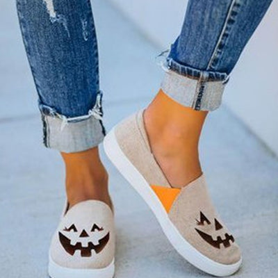 Zapatos Planos de Lona con Diseño de Murciélago para Halloween - Image 3