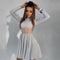 Vestido Elegante de Seda Brillante con Escote Redondo y Vuelo Sensual