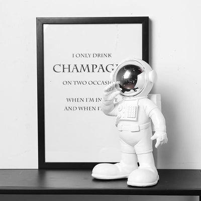 Figura Decorativa Astronauta en Resina - Modelo Artesanal - Image 12