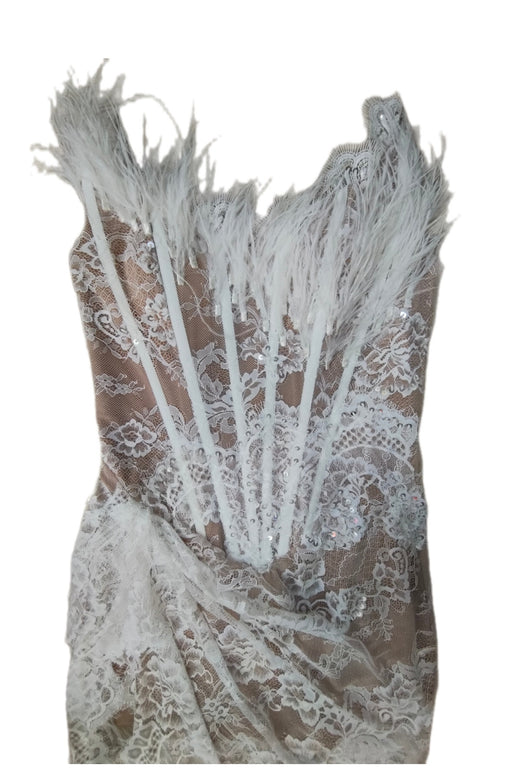 Vestido de Fiesta Elegante con Escote Tubo y Abertura Alta - Image 7