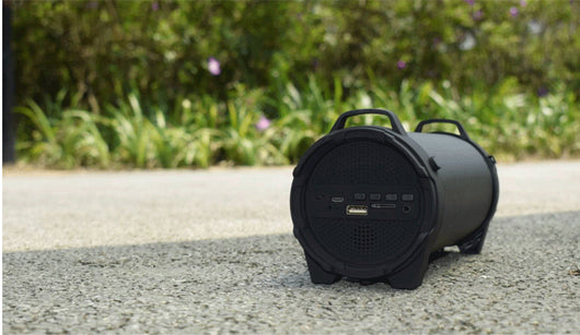 Parlante Bluetooth Portátil Resistente para Exteriores - Image 10