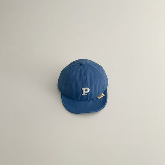 Gorra Infantil con Protección Solar - Diseño Alfabeto - Image 9