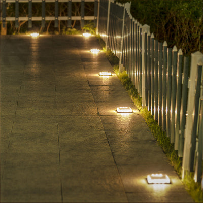 Lámpara Solar para Escaleras y Decoración de Exteriores - Image 12
