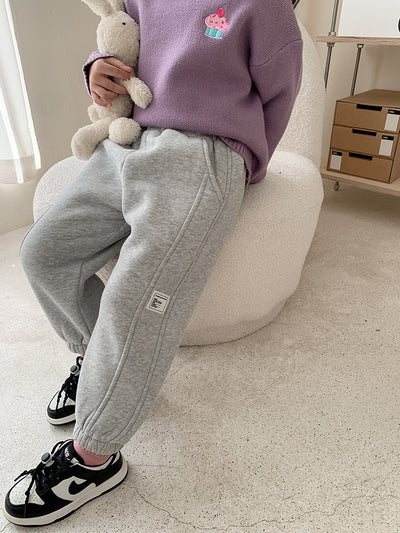 Pantalones de Buzo Infantiles con Detalles de Costura y Terciopelo - Image 25
