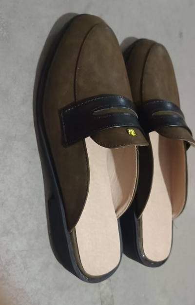 Zapatos Casuales de Cuero para Hombre - Diseño Versátil con Puntera Pronunciada - Image 7