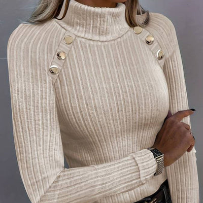 Remera Base Ajustada con Rayas Laterales y Cuello en U - Image 3