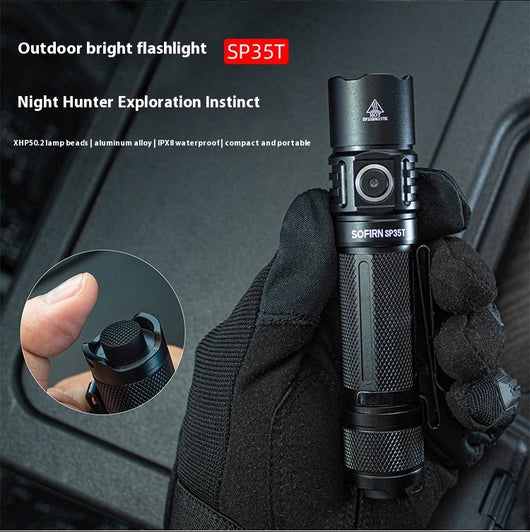 Linterna LED Potente Alcance Largo para Camping y Aventuras Outdoor - Image 11