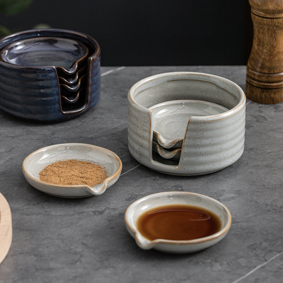 Plato Creativo de Cerámica Japonesa para Salsas y Condimentos
