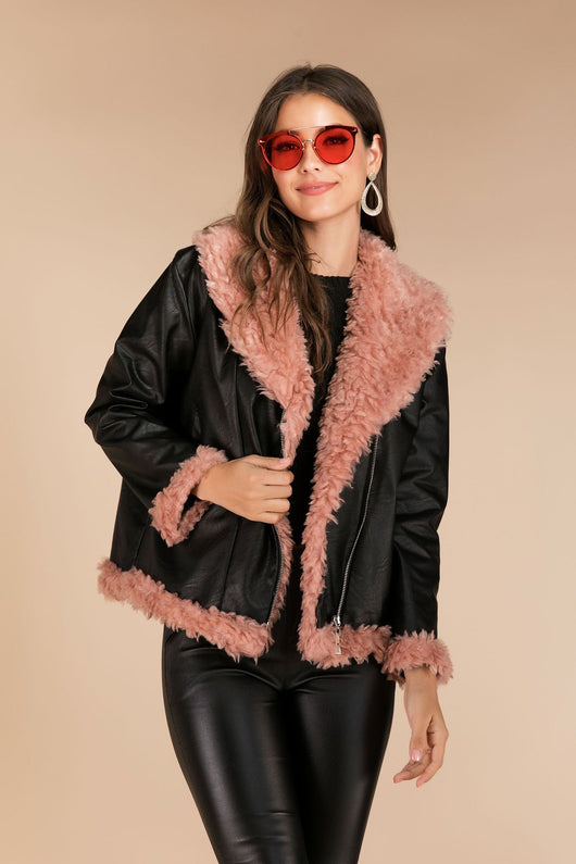 Chaqueta de Cuero con Detalles de Piel de Mapache Sintética - Image 7