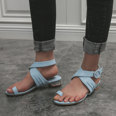 Stiletto de Tacón Bajo Elegante - Image 8