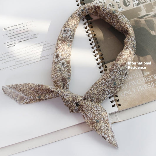 Bufanda de Seda Fina para Hombre - Accesorio Versátil Youth