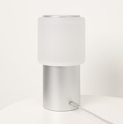 Lámpara de Mesita de Noche Estilo Europeo Minimalista - Image 6