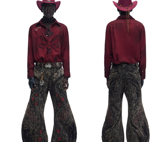 Camisa de Terciopelo Satinado Rojo Vino con Patrón Totem - Image 4