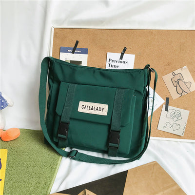 Bolsa Mensajera Impermeable de Lona y Nylon para Mujer - Image 4