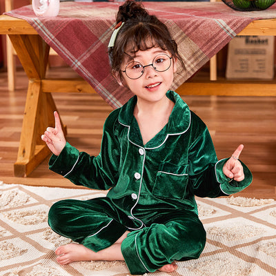 Pijama Infantil de Terciopelo Dorado - Conjunto Cómodo y Elegante - Image 4