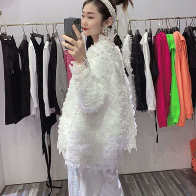 Blusa Elegante de Flores 3D Estilo Europeo - Diseño Delicado y Moderno - Image 5