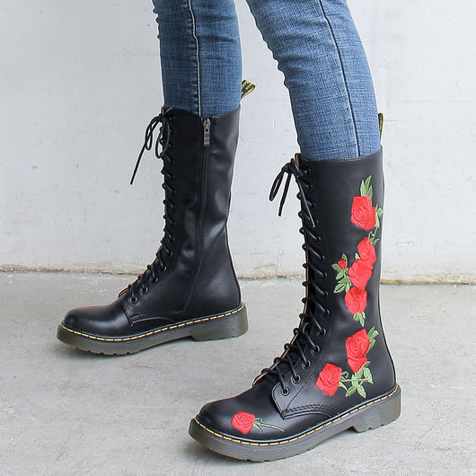 Botas Martin con Bordados de Estilo Nacional - Image 9