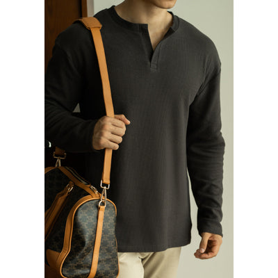 Camiseta Básica Cuello V Manga Larga para Hombre - Image 8