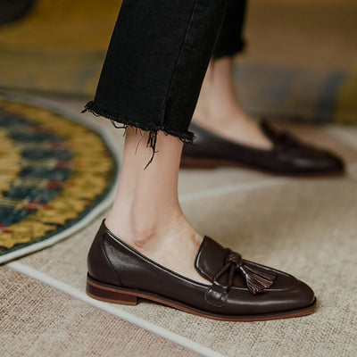 Zapatos de Cuero Retro con Flecos y Tacón Bajo para Mujer - Image 2