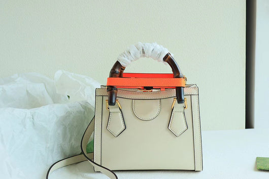 Bolso Bandolera de Diseñador con Asa de Bambú - Estilo Europeo y Americano - Image 9