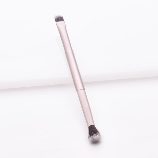 Brocha Doble para Sombras de Ojos Champagne Gold - Herramienta de Maquillaje Profesional - Image 4