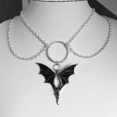 Collar Colgante Alas de Demonio en Metal - Image 7