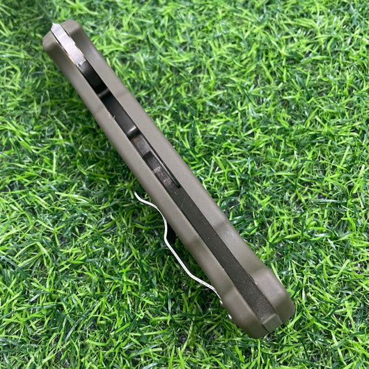 Cuchillo Plegable Multiusos de Alta Dureza para Supervivencia y Exterior - Image 10