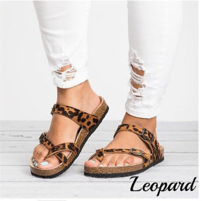 Sandalias Planas Cómodas con Hebilla de Madera - Talla Grande - Image 4